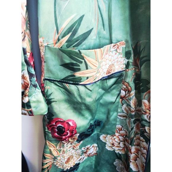 Green printed floral kimono - Picture 4 of 5
